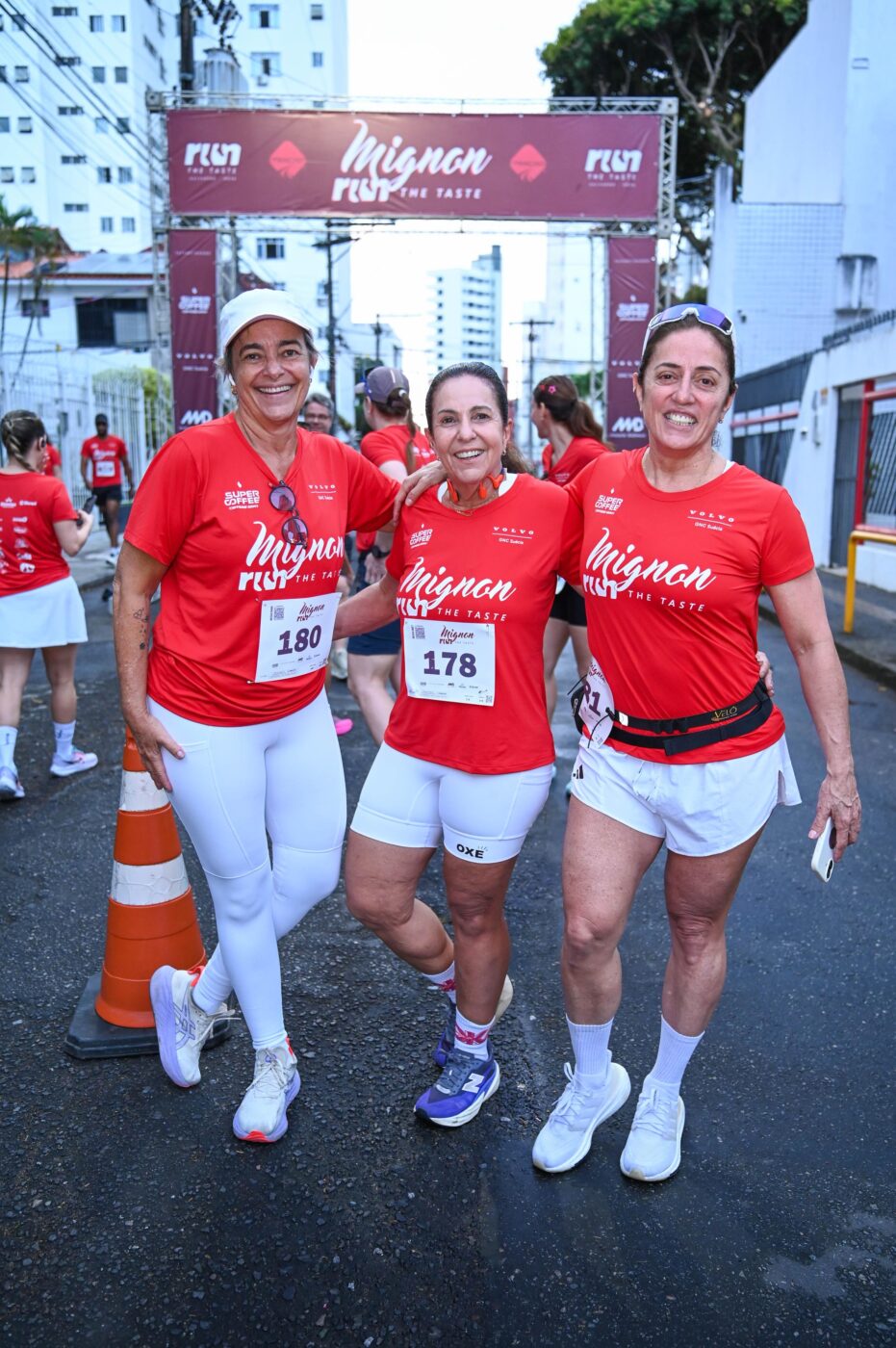 Claudine Almeida, Janair Tolentino e Vania Gonçalves