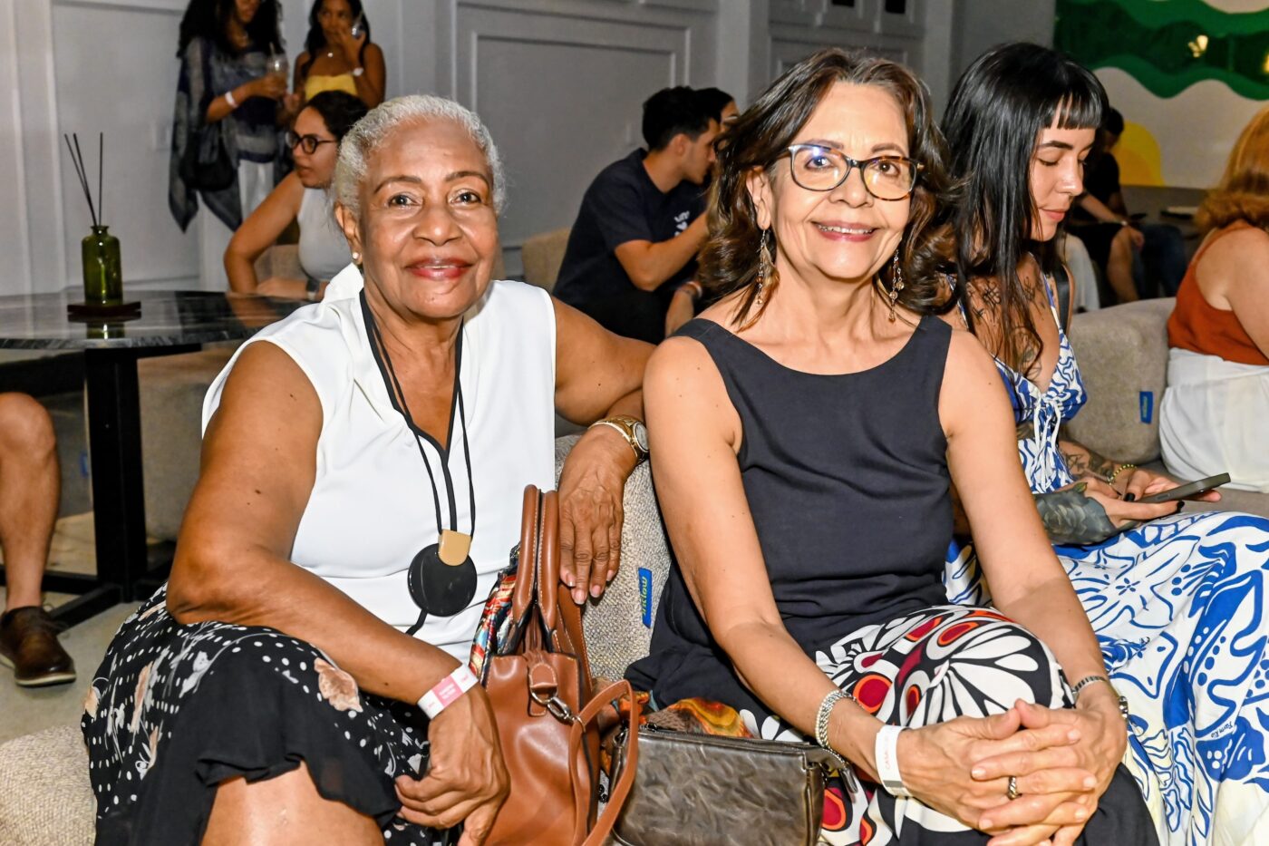 Elizete Paixão e Rosita Sousa