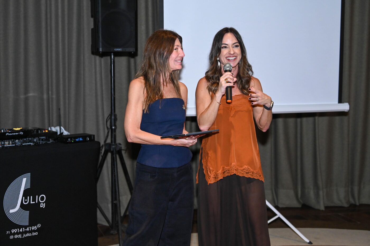 Lucyris Lucca e Claudia Galvão 