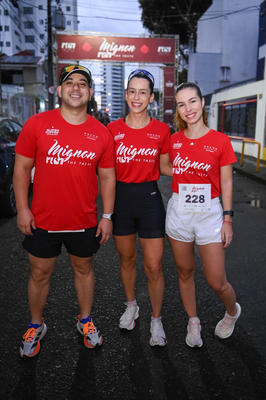 Adriano Moreira, Ana Clara Teixeira e Júlia Garcia