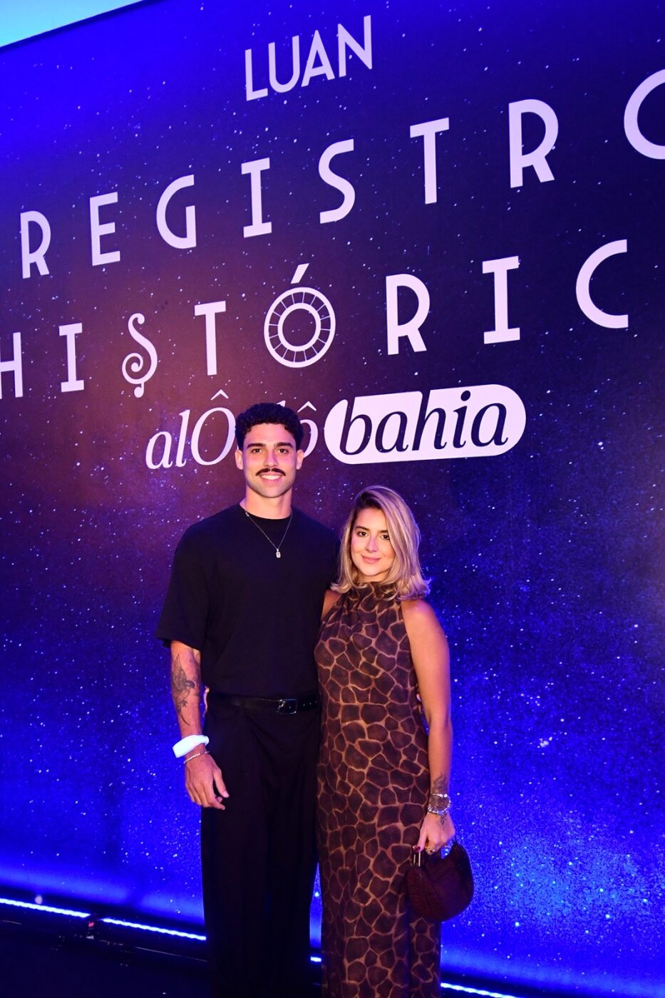 Tiago Kruschewsky e Bia Brenha 