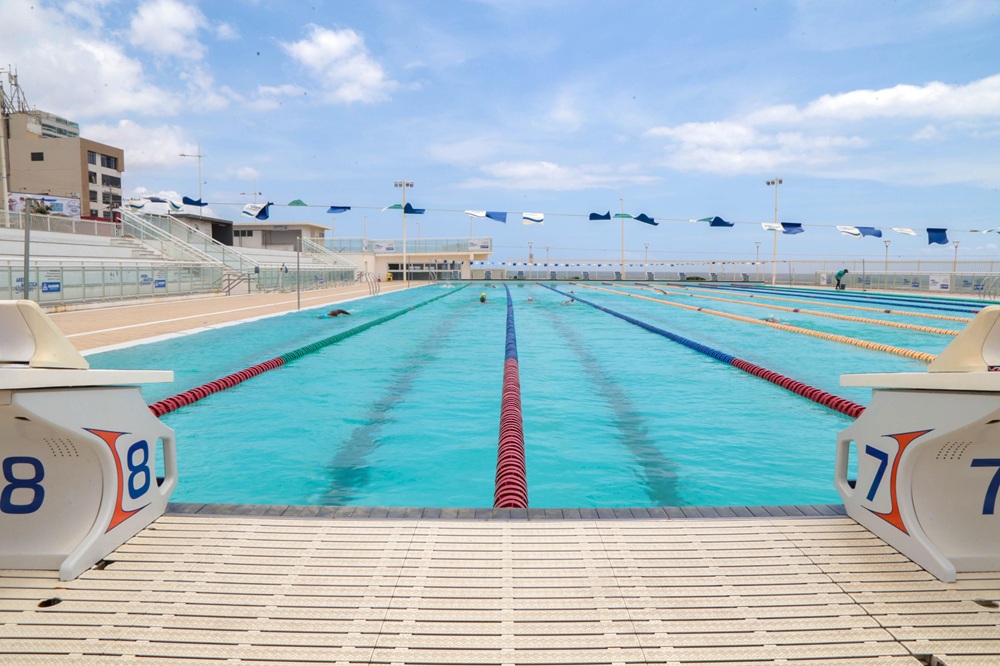 Arena Aquática de Salvador abre mais de 1.000 vagas gratuitas para aulas de natação e hidroginástica; veja como participar