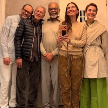 Caetano Veloso visita Gilberto Gil no Rio e celebra aniversário do afilhado José Gil