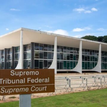 STF suspende julgamento de lei que proíbe jogos de azar