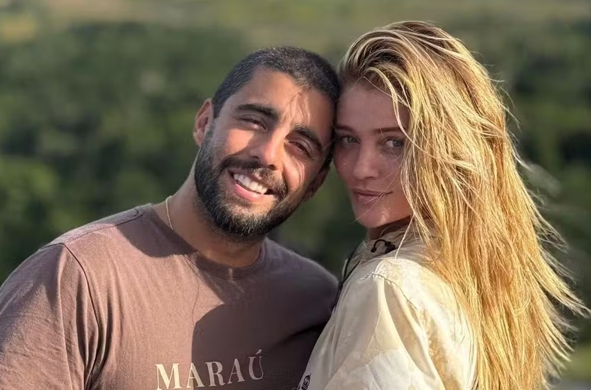 Esposa de Pedro Scooby afasta boatos de crise no casamento: ‘As especulações a gente deixa pra lá’