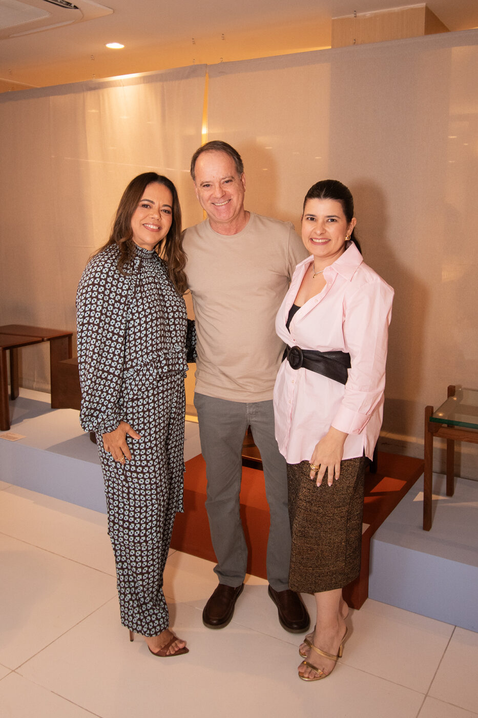Cely Barros, Mario Figueiredo e Mona Cardoso 