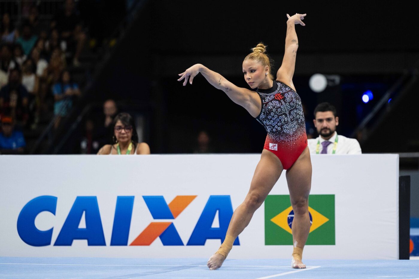 Flávia Saraiva e Caio Souza brilham em Brasileiro de Ginástica com recorde de público