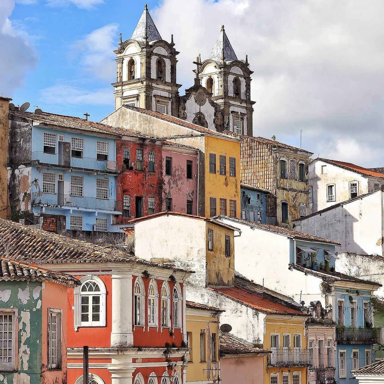 Com R$ 2 milhões em investimentos, edital ‘Amô pelo Pelô’ estende prazo para projetos culturais