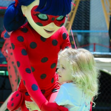 Ladybug e Tio Misa chegam ao Salvador Norte Shopping com diversão gratuita neste sábado (15)