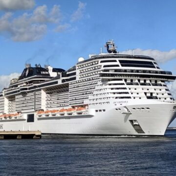 Maior navio a navegar no Brasil já tem data para chegar a Salvador; veja quando será