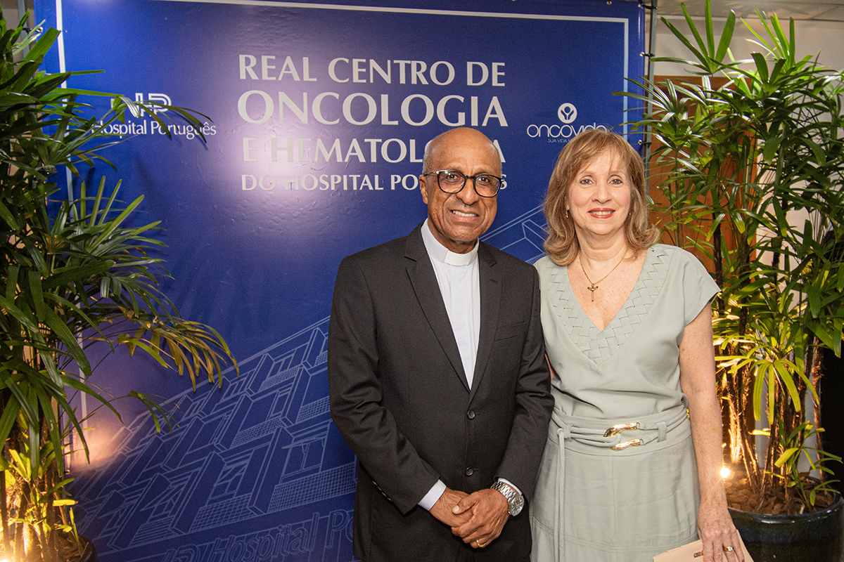 Padre Edson Menezes e Regina Gomes