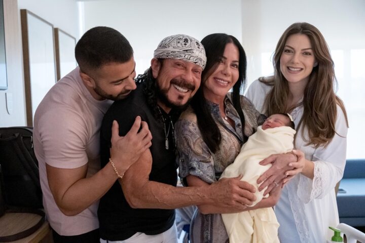 Sucessos de Bell Marques e de Rafa e Pipo viram canções de ninar para celebrar chegada de bebê na família; ouça