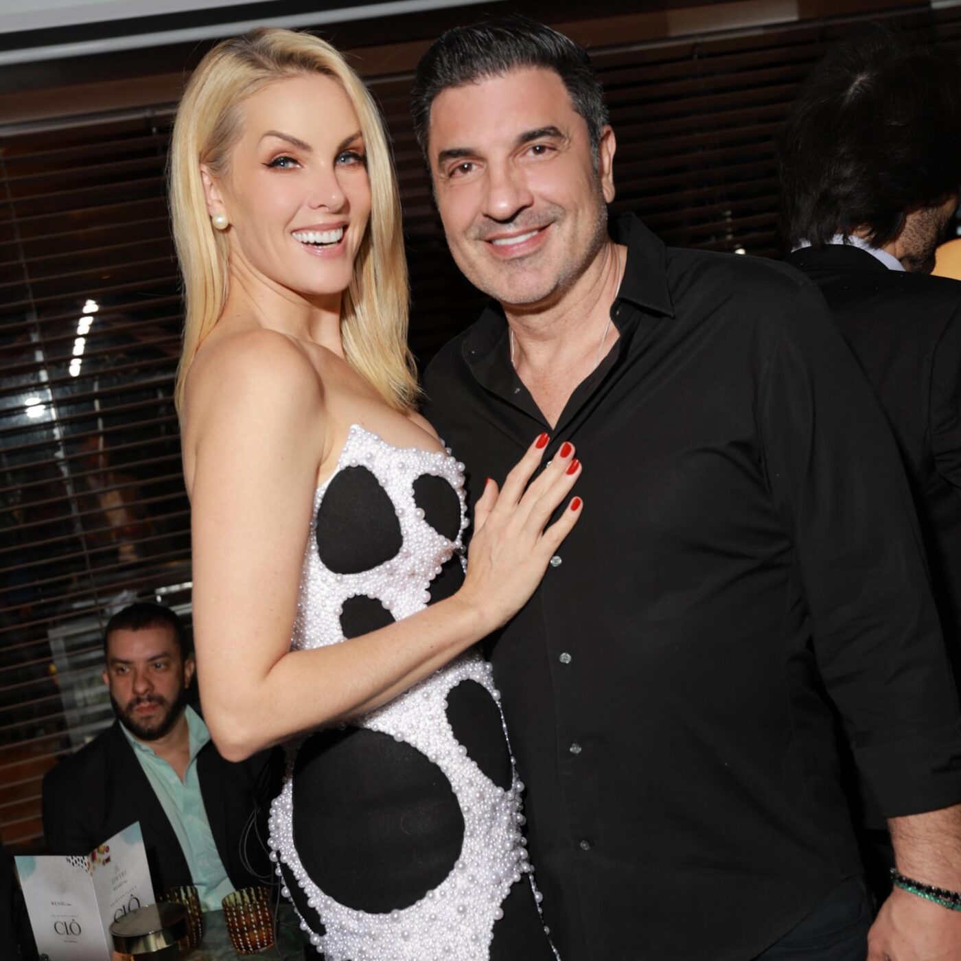 Ana Hickmann e Edu Guedes iniciam contagem regressiva para o casamento com vídeo romântico; veja