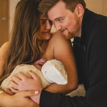 Filha de Elaine Mickely e César Filho anuncia nascimento do primeiro filho: “Indescritível”