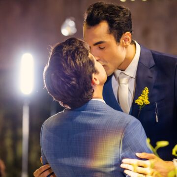 Jogador da Seleção Brasileira ganha declaração romântica do marido após casamento luxuoso em SP