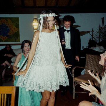Theresa Fonseca revela detalhes do segundo vestido usado no casamento com Gustav von Fürstenberg