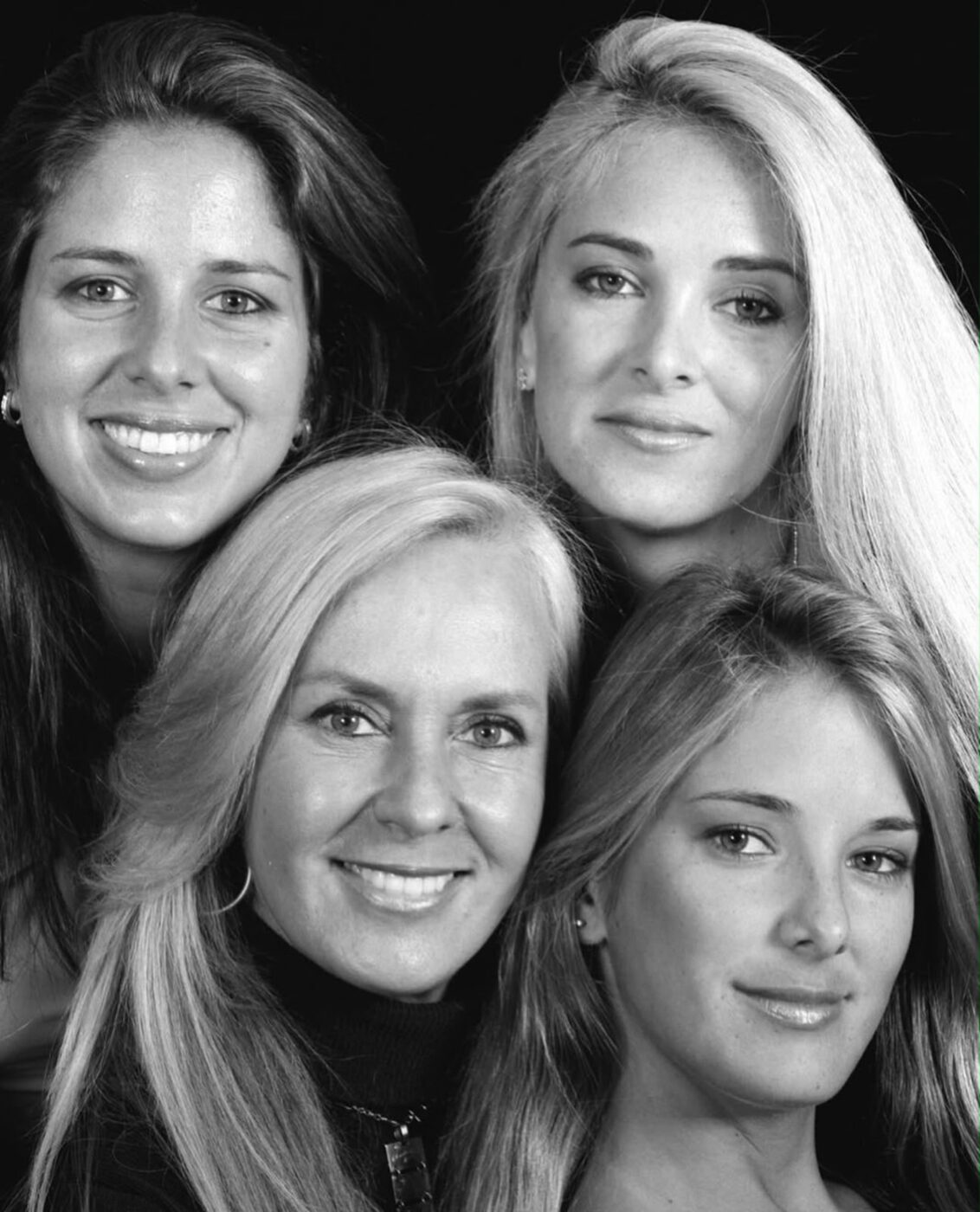 Aos 83 anos, Helô Pinheiro resgata foto antiga com as filhas e encanta seguidores