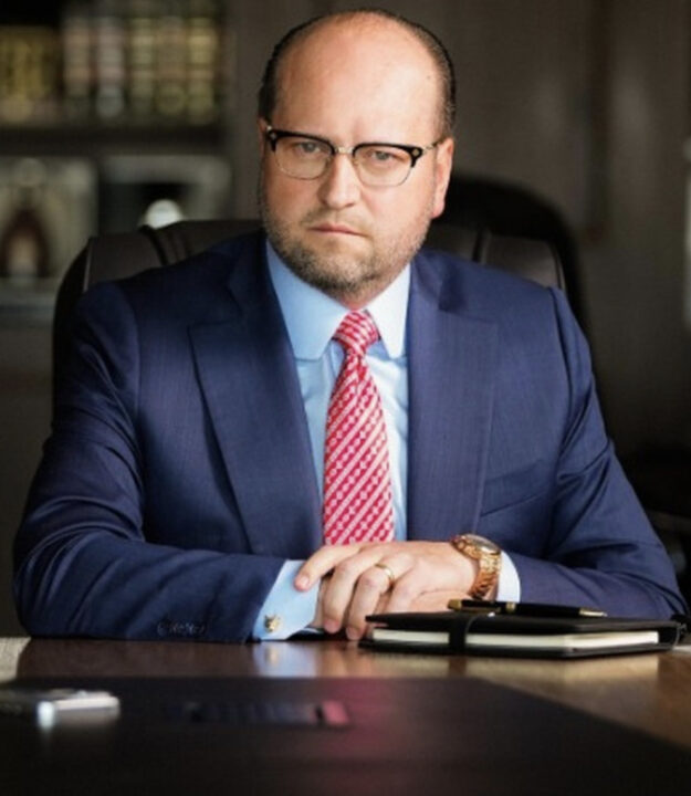 Advogado Nelson Wilians é alvo de operação da Polícia Federal