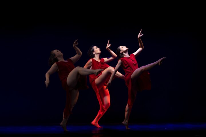 Cidades baianas recebem oficinas e espetáculo gratuitos de dança em agosto; saiba como participar