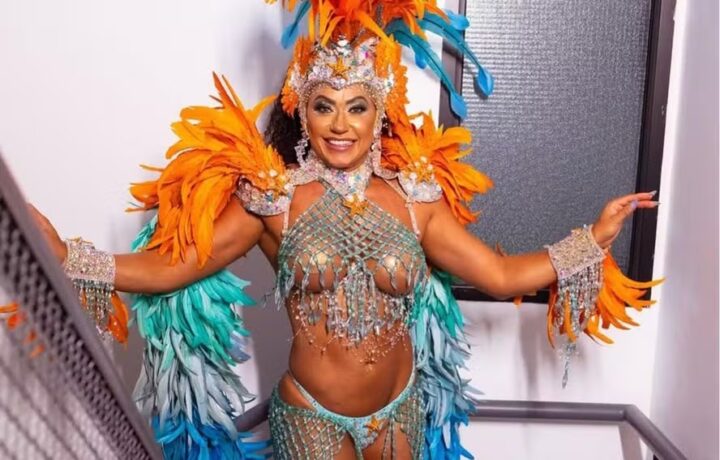 Carnaval: escola de samba tradicional anuncia baiana de 47 anos como musa