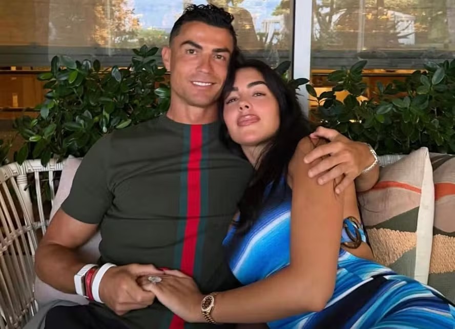 Casamento de Cristiano Ronaldo e Georgina Rodriguez teve fortuna do craque bloqueada em acordo