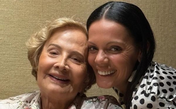 Glória Menezes acolheu neto após transição de gênero: ‘E daí?’