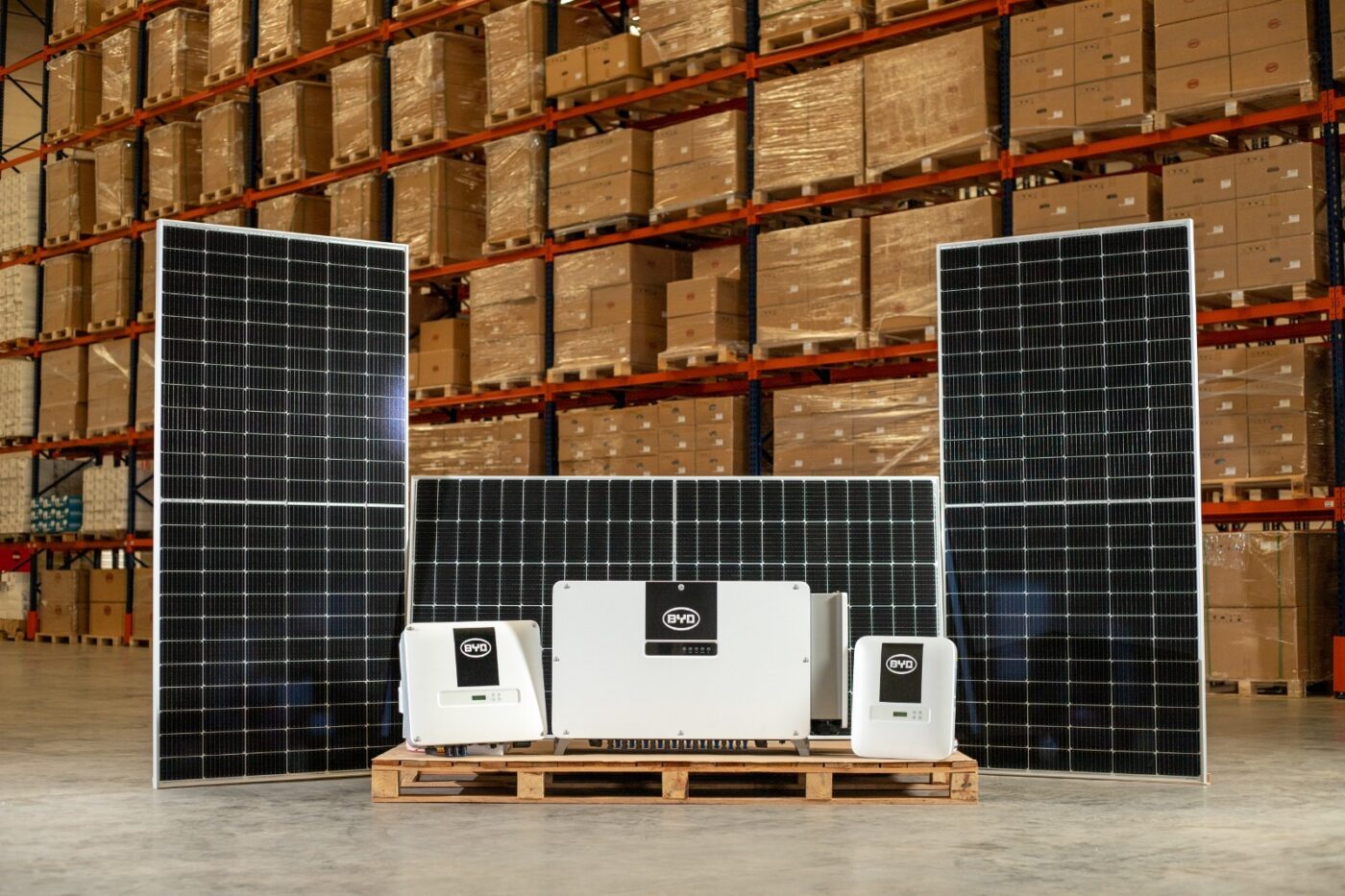 BYD passa a vender kits de energia solar em todas as 233 concessionárias do Brasil; veja valor