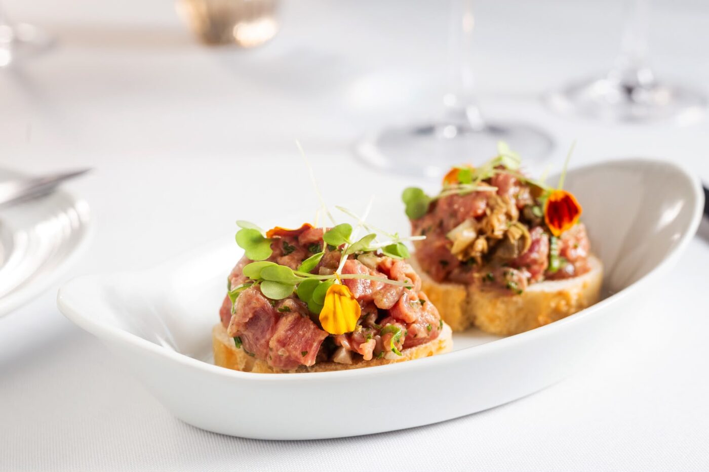 Taboada Bistrot amplia funcionamento e lança novo menu de almoço no Rio Vermelho