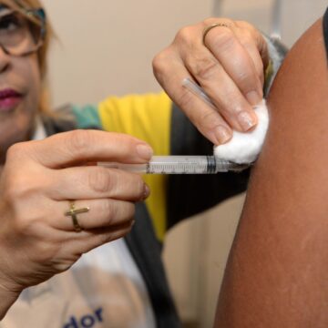 Salvador promove Dia D de Multivacinação com mais de 100 pontos neste sábado (22); veja locais