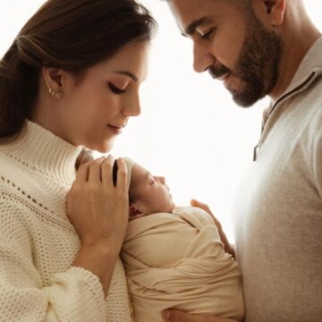 Neta de Bell, Maria Luísa encanta web em fotos ao lado dos pais Pati Guerra e Rafa Marques
