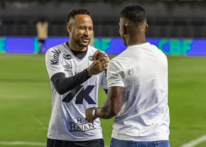 Companheiro de Neymar é outro jogador alvo de operação policial; veja detalhes