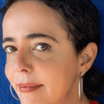 Silvia Buarque revela que passou por seis cirurgias após câncer de mama: “Há muita vida entre uma operação e outra”