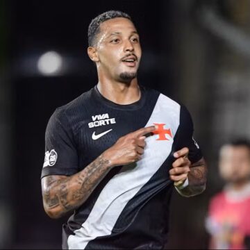 Atacante do Vasco é alvo de operação policial contra tráfico de armas e drogas