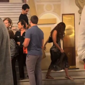 Vídeo: Anitta é flagrada com ator baiano pela primeira vez