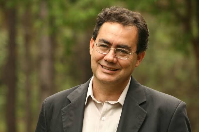 Augusto Cury vira presidenciável mais buscado no Google após debate e cresce nas redes sociais