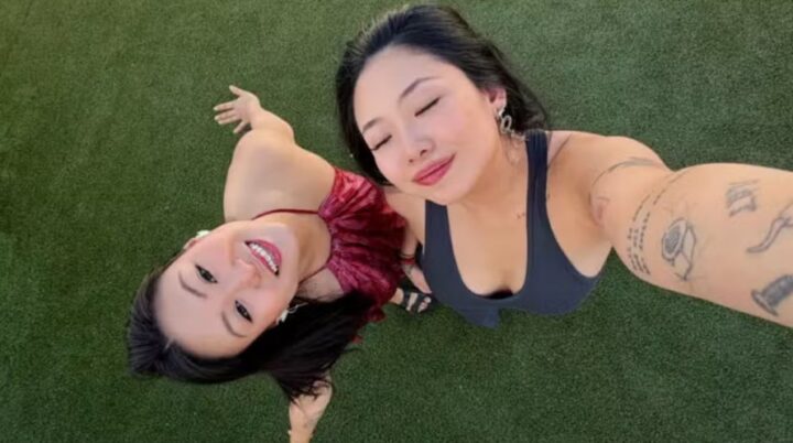 Melhores amigas nos EUA decidem se casar para oficializar união: “Nossa amizade é tão forte que decidimos casar”