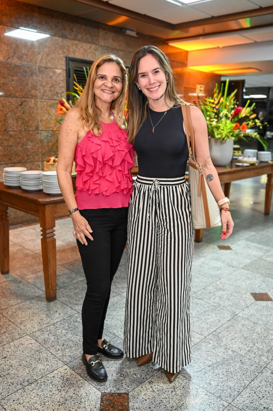 Tayza Silva e Karina Salgado
