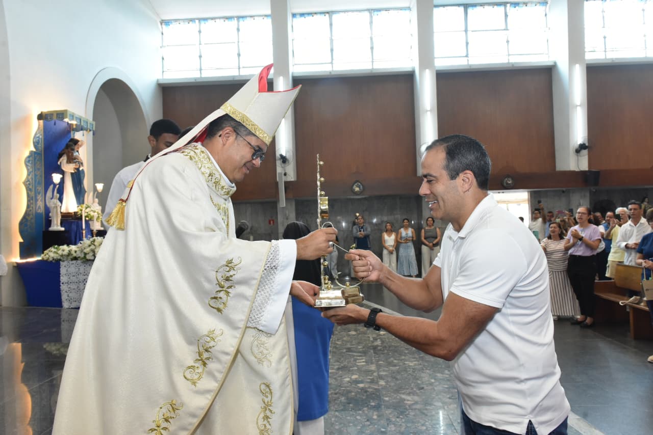 Prefeito Bruno Reis participa da abertura da Festa de Santa Dulce dos Pobres em Salvador