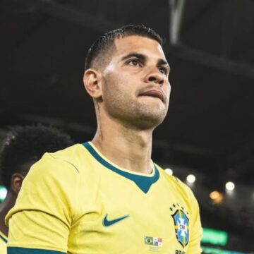 Jogador da Seleção acerta transferência para o Arsenal por quase R$ 550 milhões