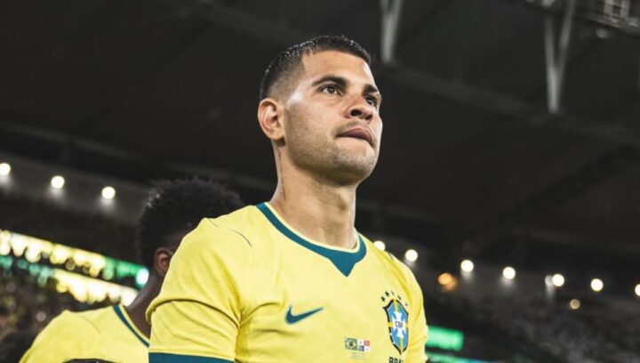 Jogador da Seleção acerta transferência para o Arsenal por quase R$ 550 milhões