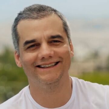Wagner Moura abre o coração sobre carreira artística dos filhos: ‘Não tem isso de pedir licença’