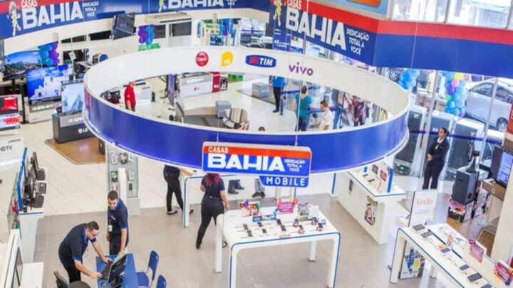 Casas Bahia fecha quase 300 lojas e demite cerca de 1,9 mil funcionários