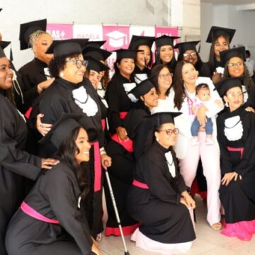 Projeto de formação de lideranças femininas conclui segunda edição em Salvador