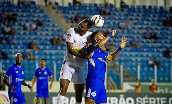 Clube SAF de R$ 500 milhões gerido por ex-Flamengo vive fiasco e é rebaixado para a 4ª divisão
