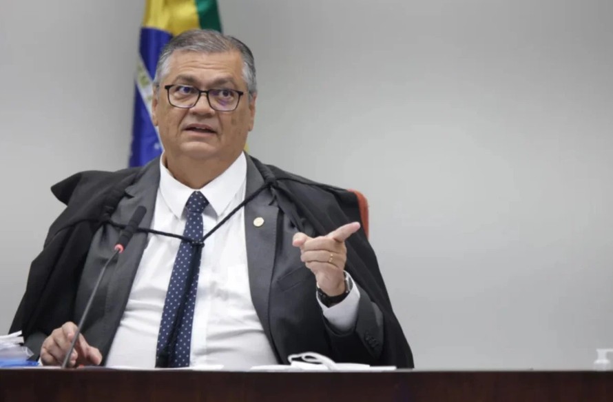 Ministro do STF Flávio Dino vai dar aula especial sobre desinformação e eleições na UFBA