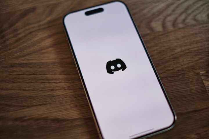 AGU pedirá na Justiça a retirada do Discord do ar; entenda