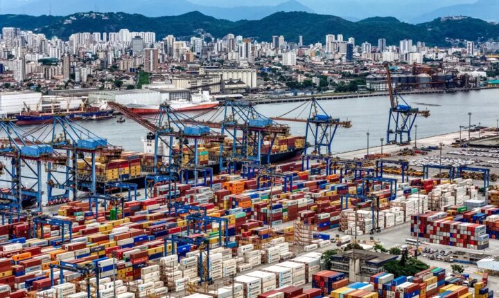 Empresas atingidas por tarifaço e guerras terão R$ 13,5 bi em crédito