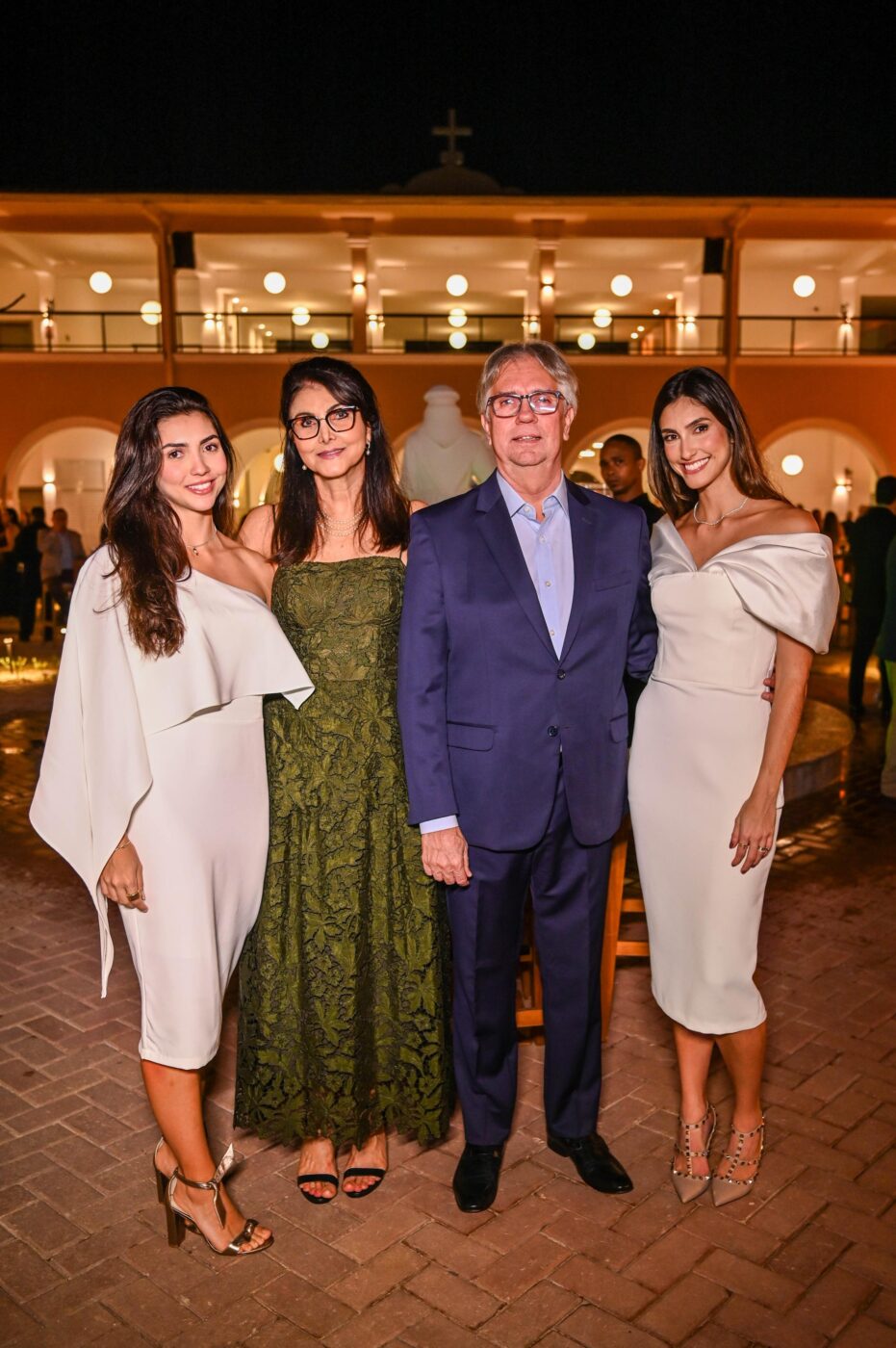 Manuela, Christiana, Roberto Duran e Daniela Duran Simões