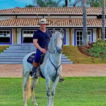Aos 47 anos, cantor sertanejo transforma fazenda de R$ 30 milhões em refúgio familiar com cachoeira