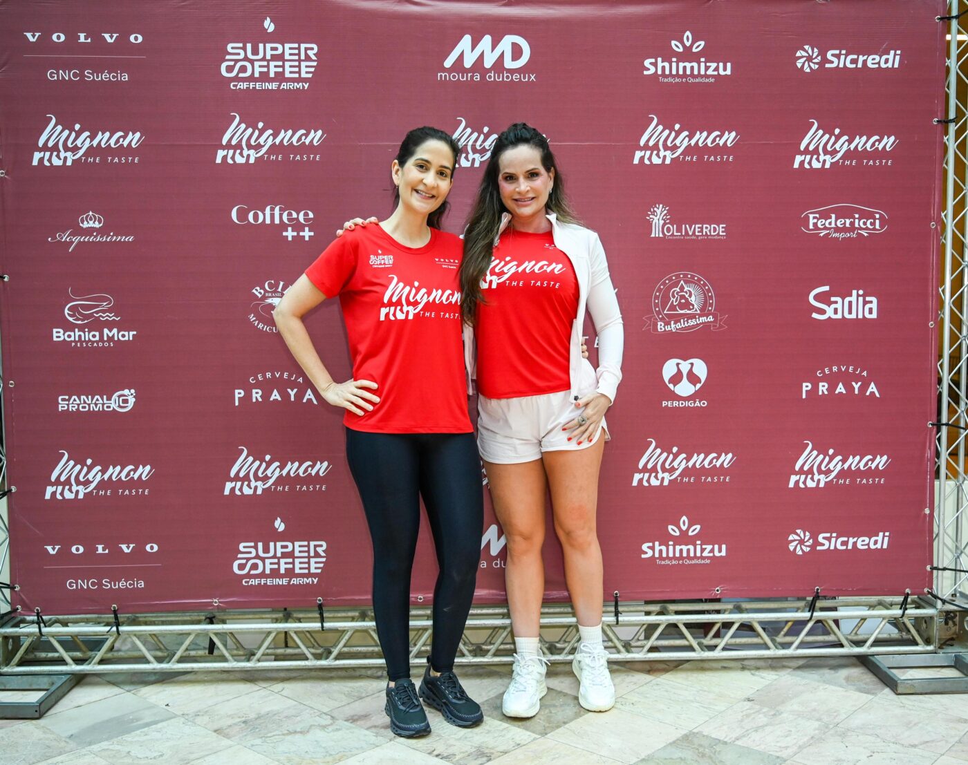 Manuela e Bruna Martins